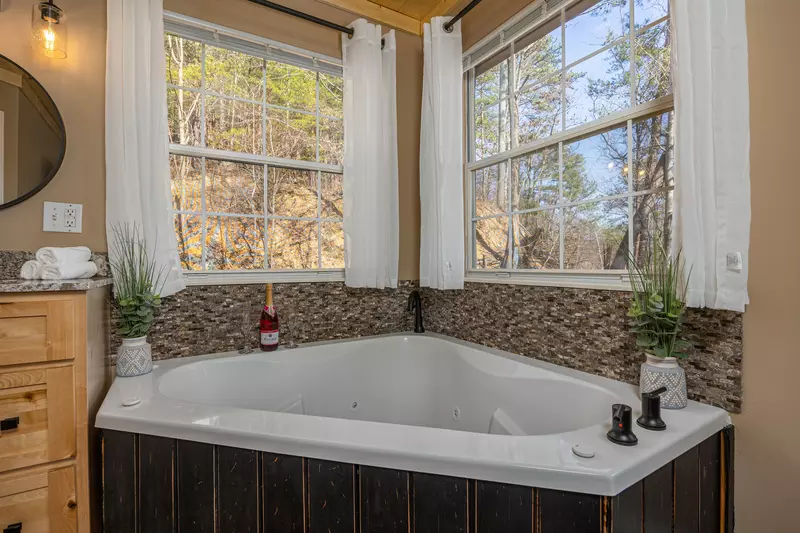 jetted tub