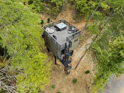 Spica Tree House