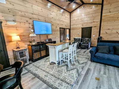 Chestnut Oak Lodge