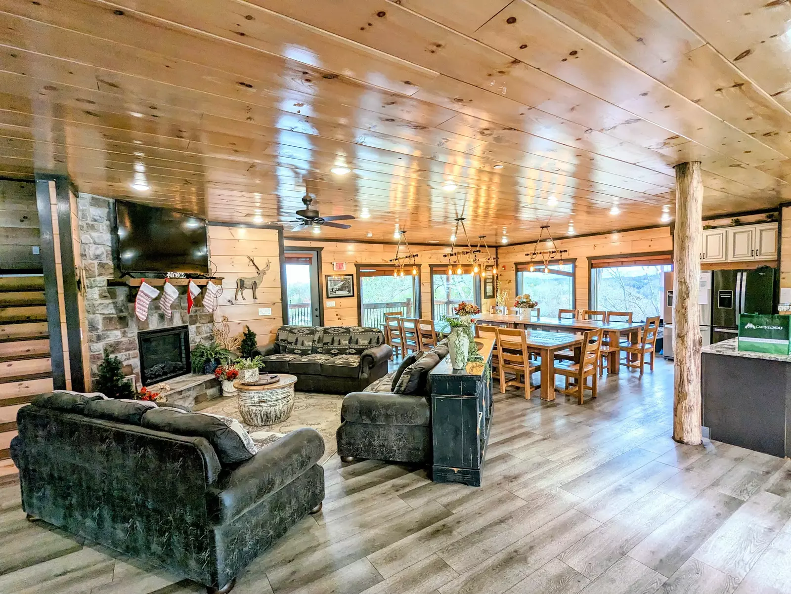 Chestnut Oak Lodge