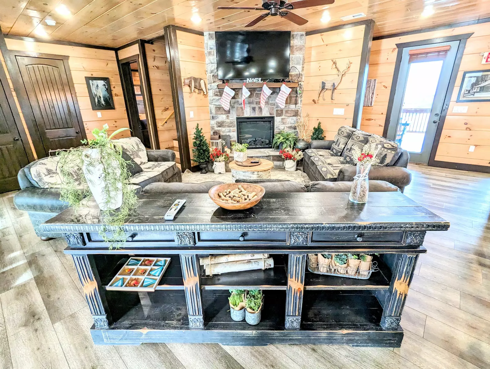 Chestnut Oak Lodge