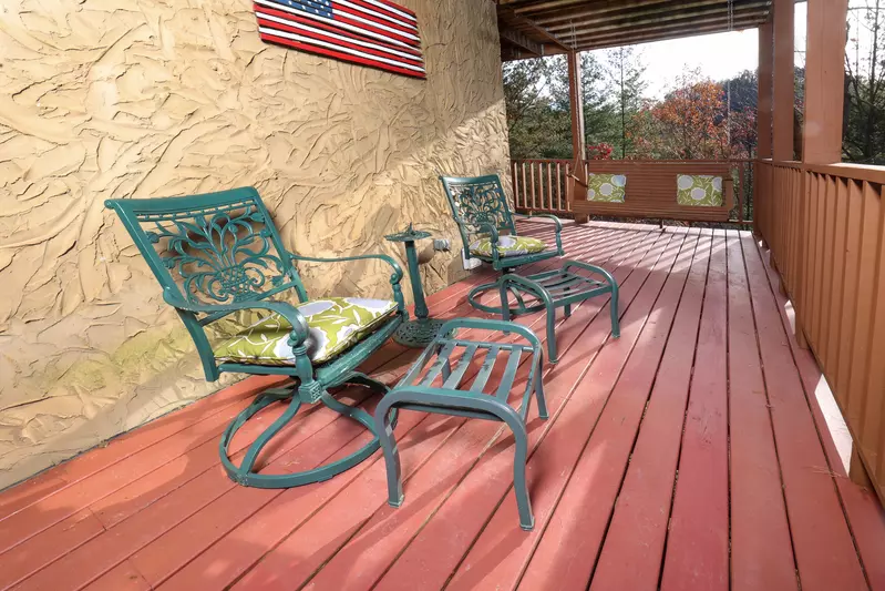 Little Bear Lodge