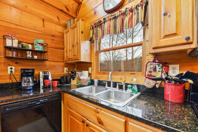 TreeTop Lodge