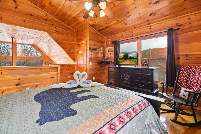 TreeTop Lodge