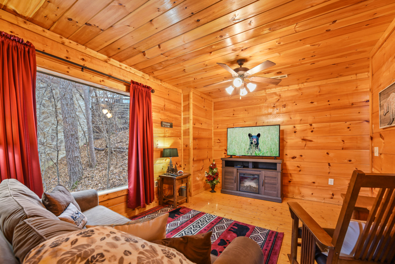 TreeTop Lodge