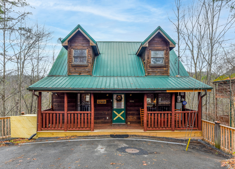 TreeTop Lodge