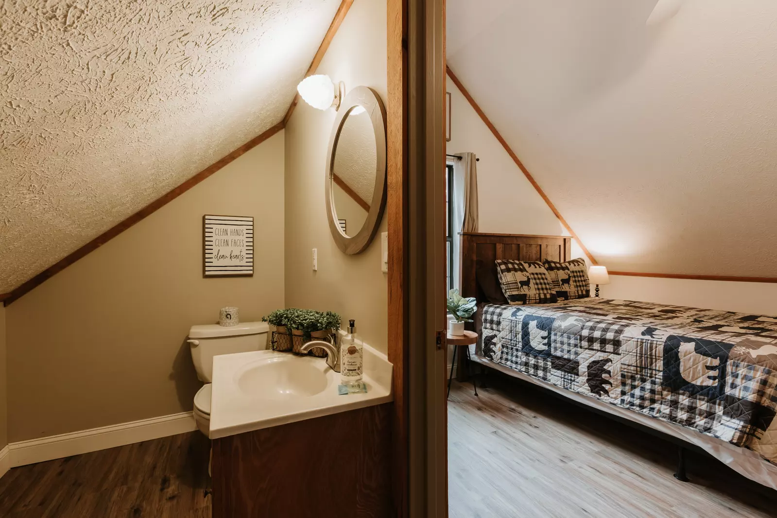 Country Bear Cabin