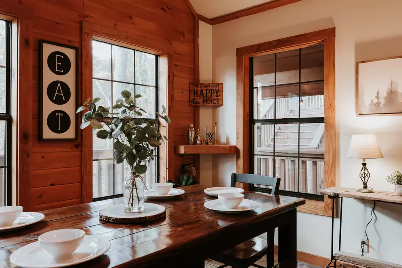 Country Bear Cabin