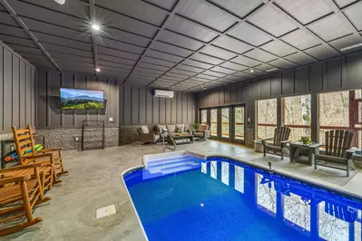 Shangri Lodge and Pool