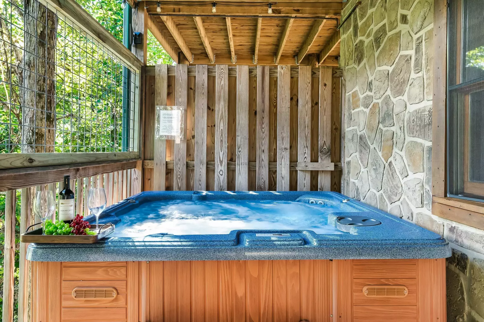 Enjoy the hot tub on the lower deck - fully private!