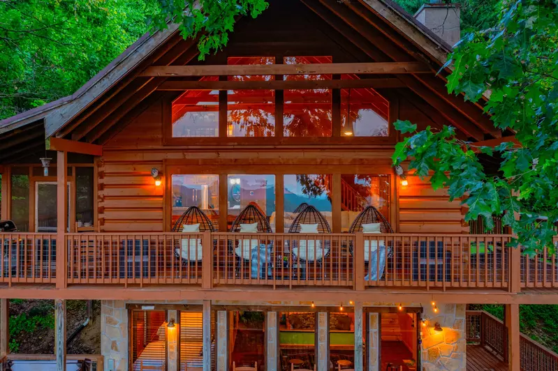 Cabin cozy feel