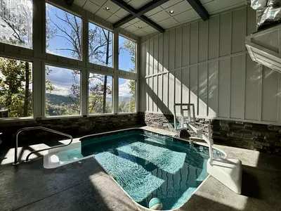 Poolside Dreamin