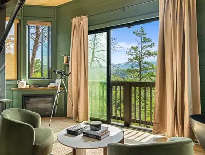 Sirius Tree house