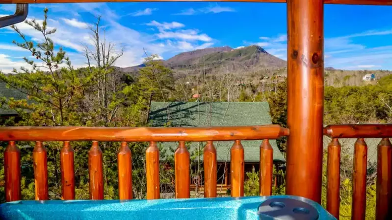 Cougar Ridge Cabin