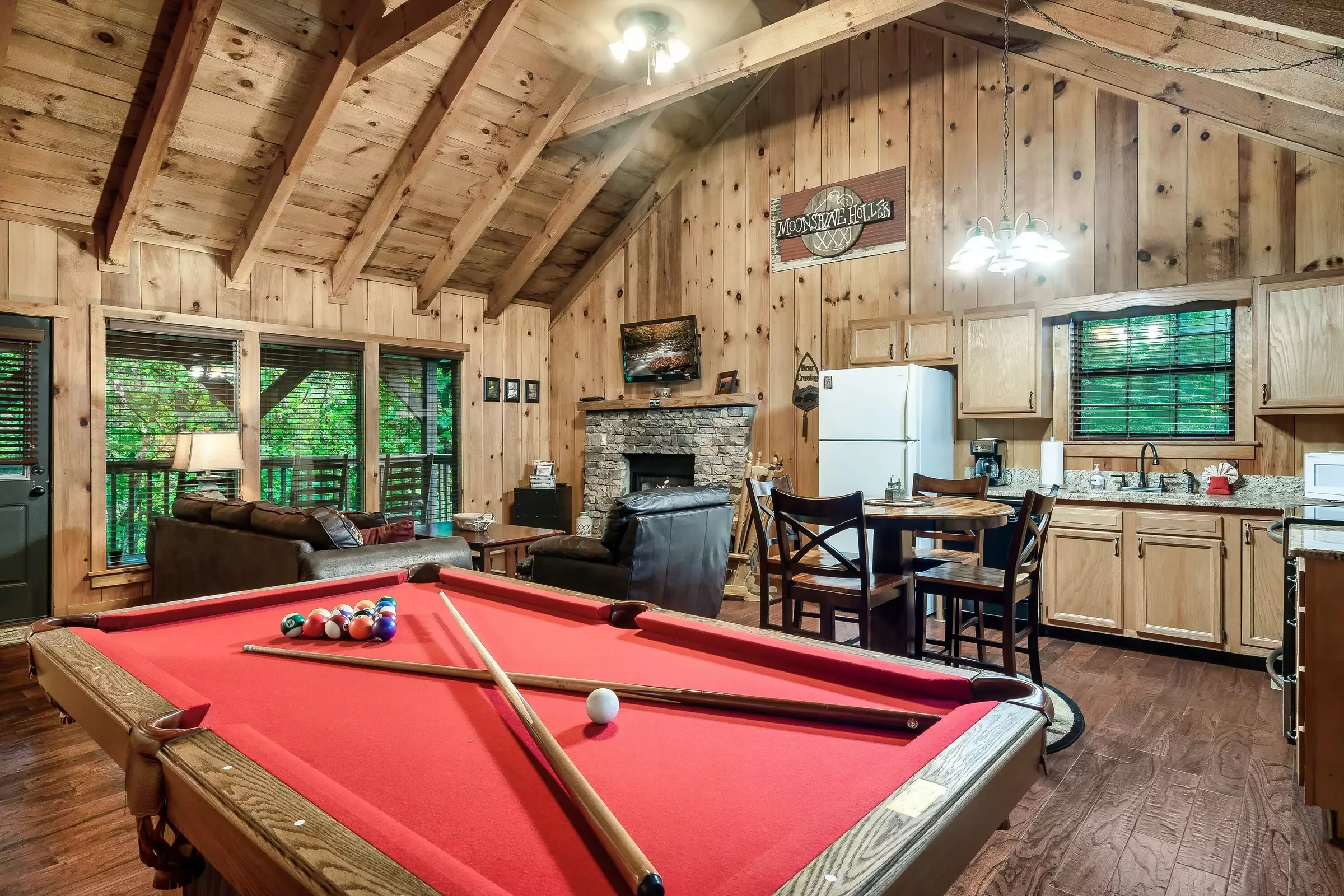 Moonshine Holler - 1 bedroom Cabins in Sevierville - Backwoods