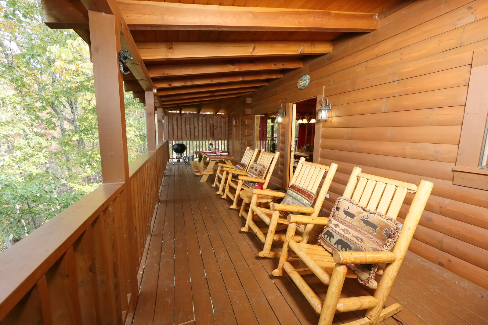 Balsam Mist Lodge