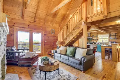 Outlook Ridge Cabin