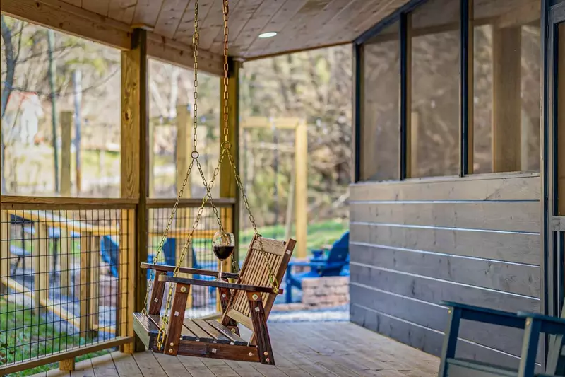 Bear Paradise Cabin
