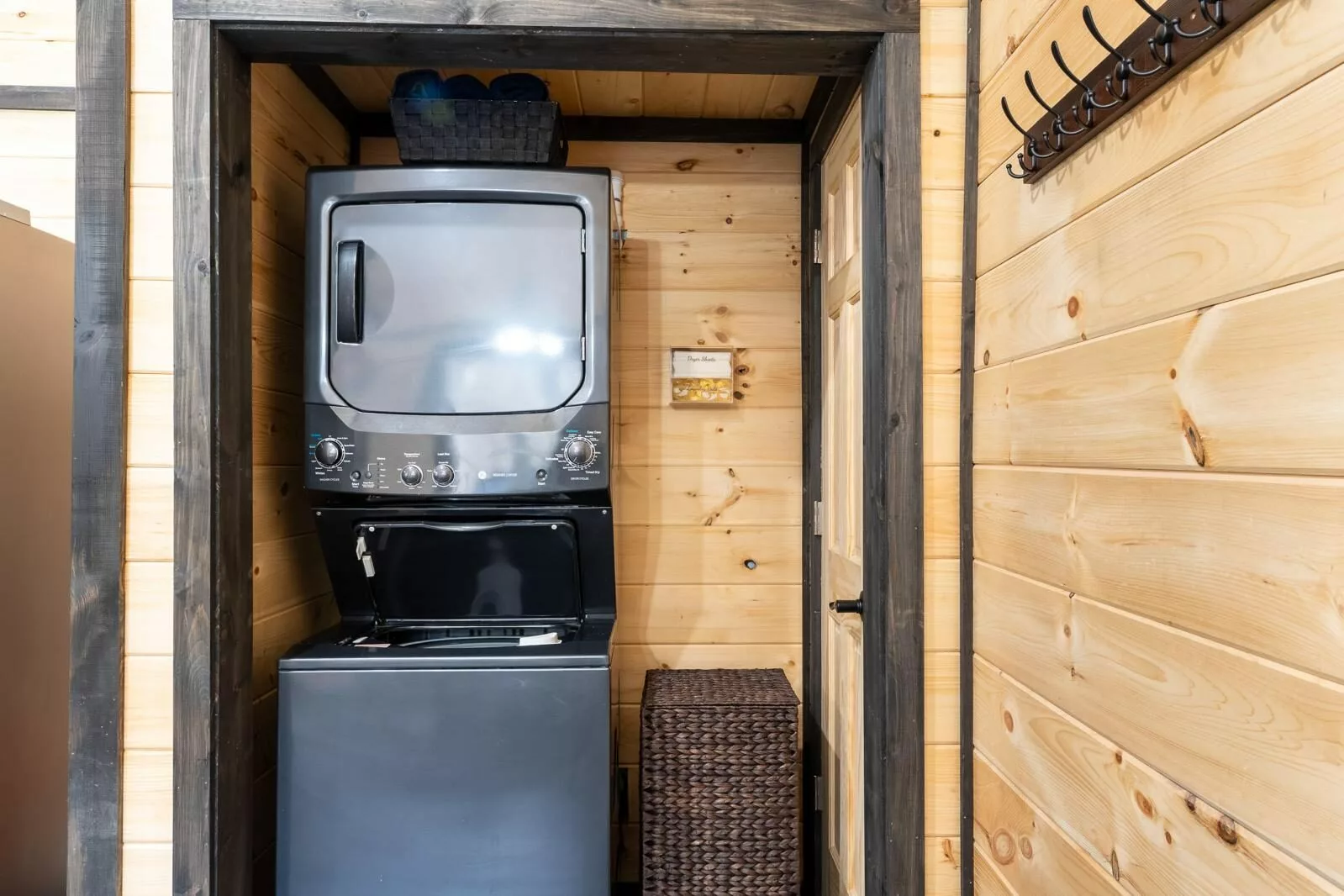 Bear Paradise Cabin