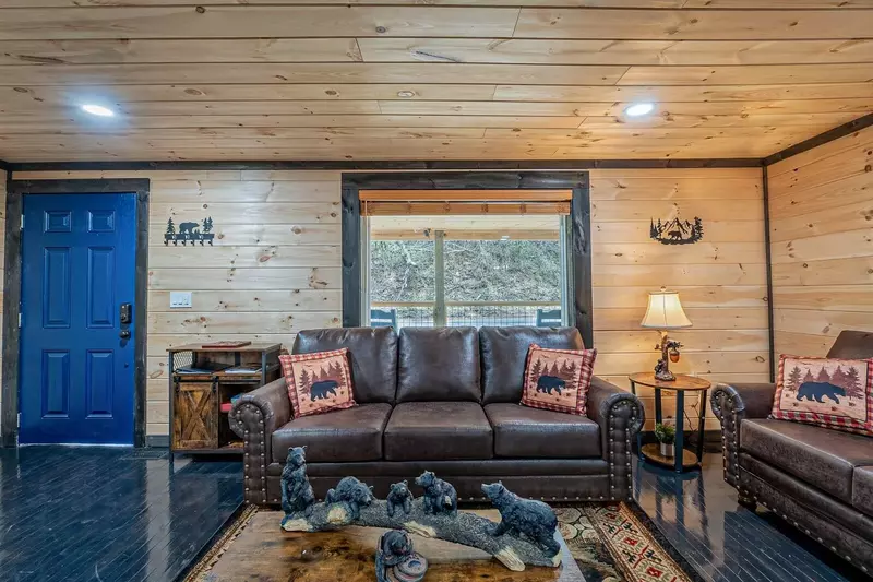 Bear Paradise Cabin