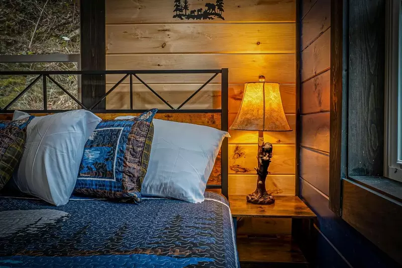 Bear Paradise Cabin