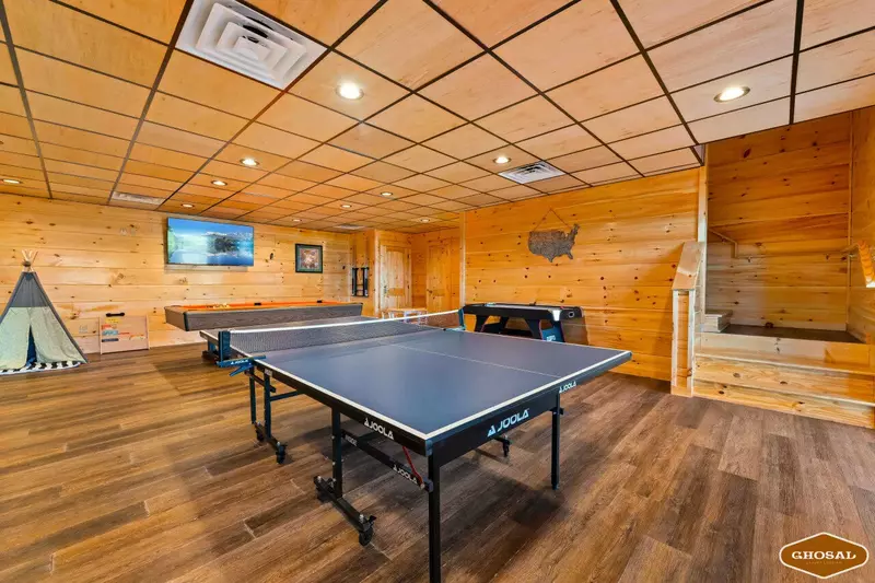 Skyview Serenity by Ghosal Luxury Lodging