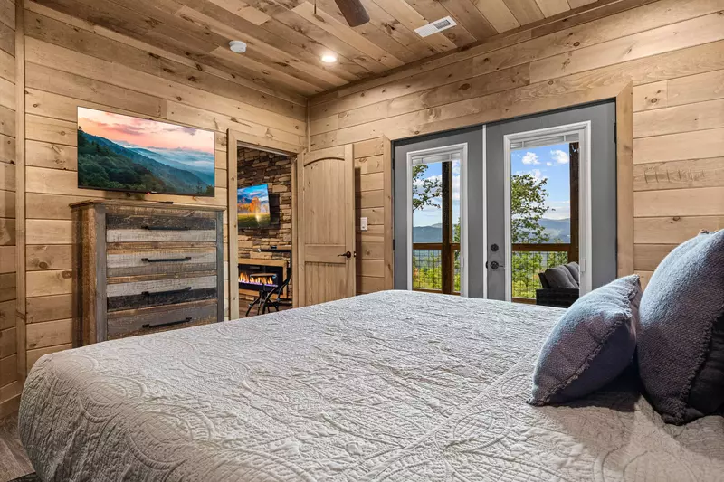 Peakside Escape Cabin