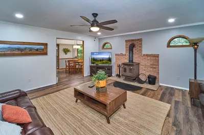 Property image, Interior, of Scenic Creek
