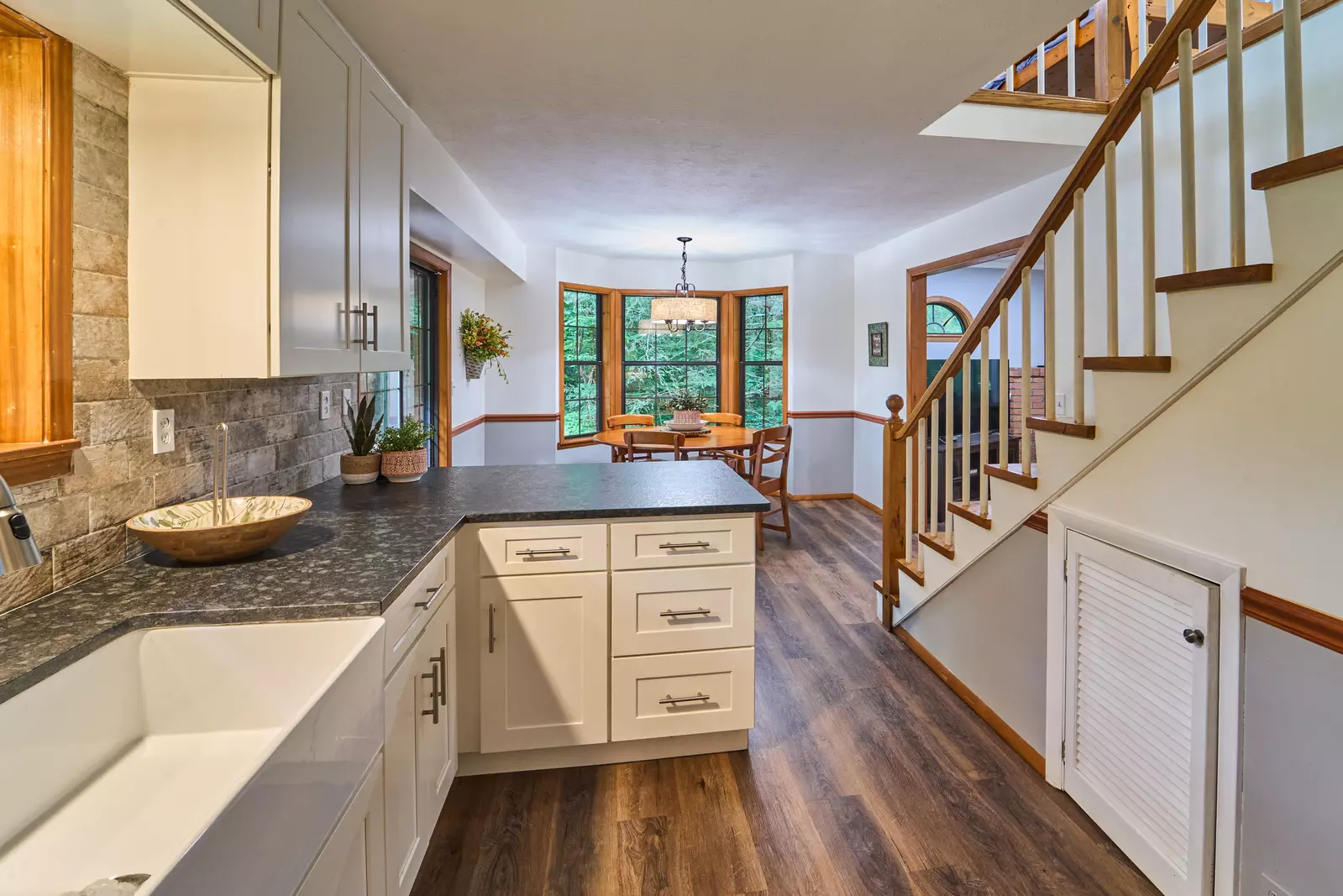 Property image, Interior, of Scenic Creek
