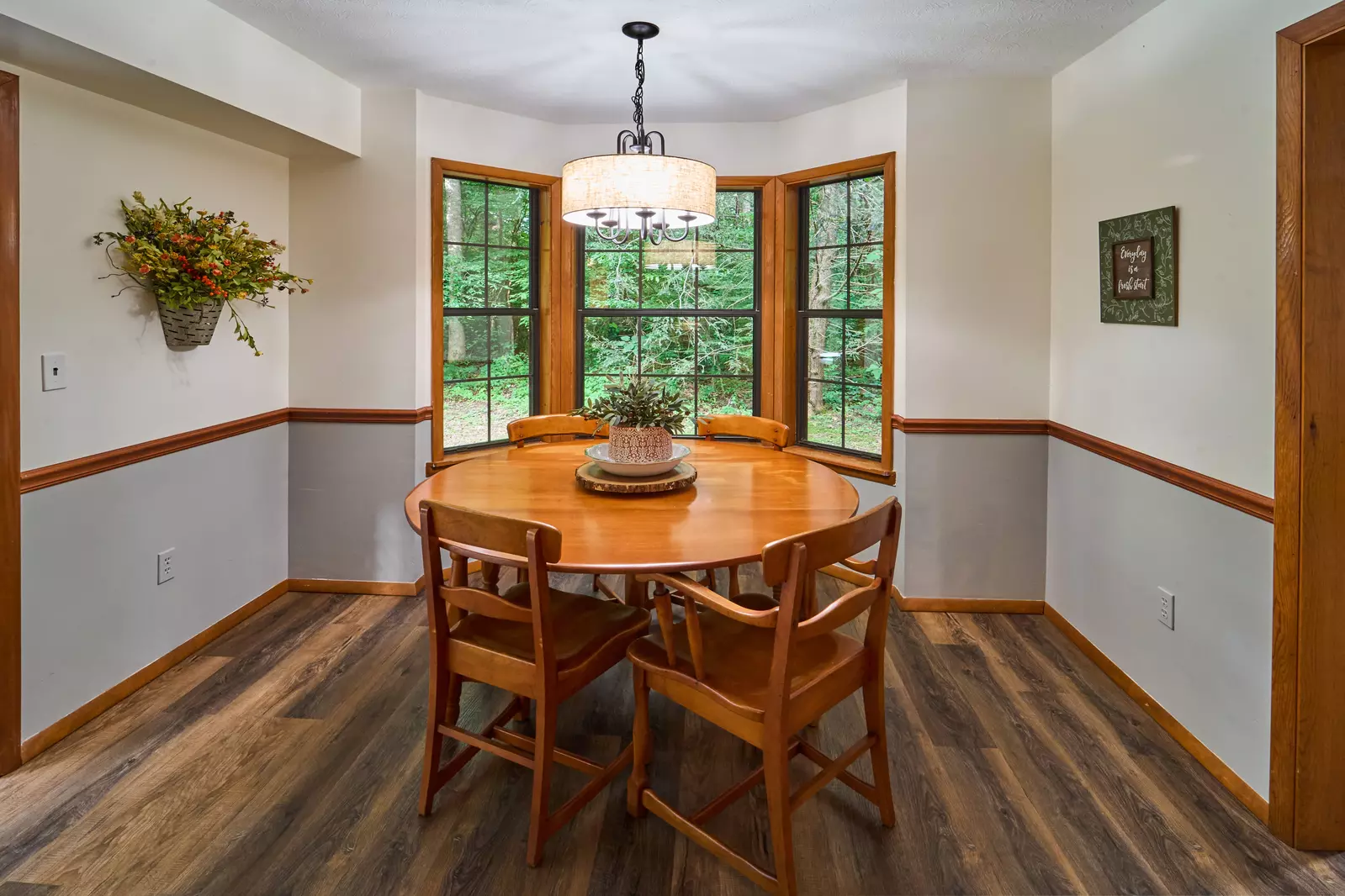 Property image, Interior, of Scenic Creek