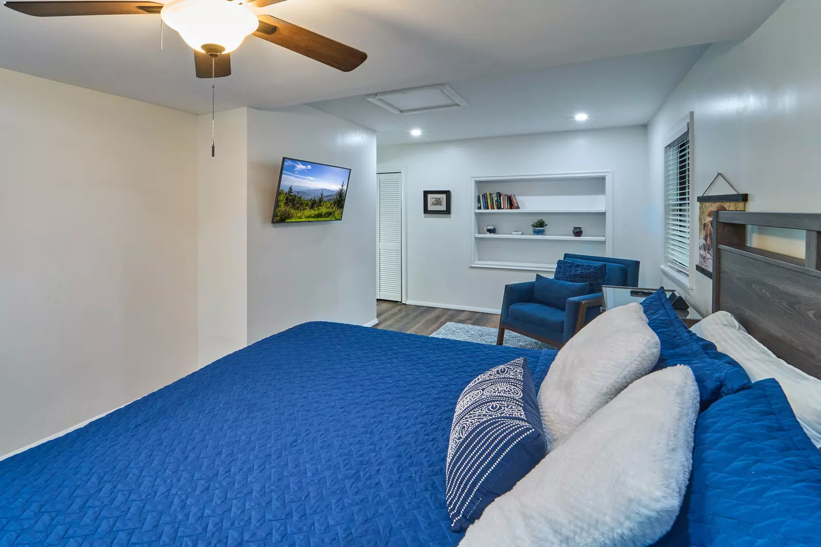 Property image, Interior, of Scenic Creek