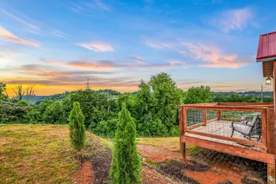 Grove 20 by Sojourn Lodging
