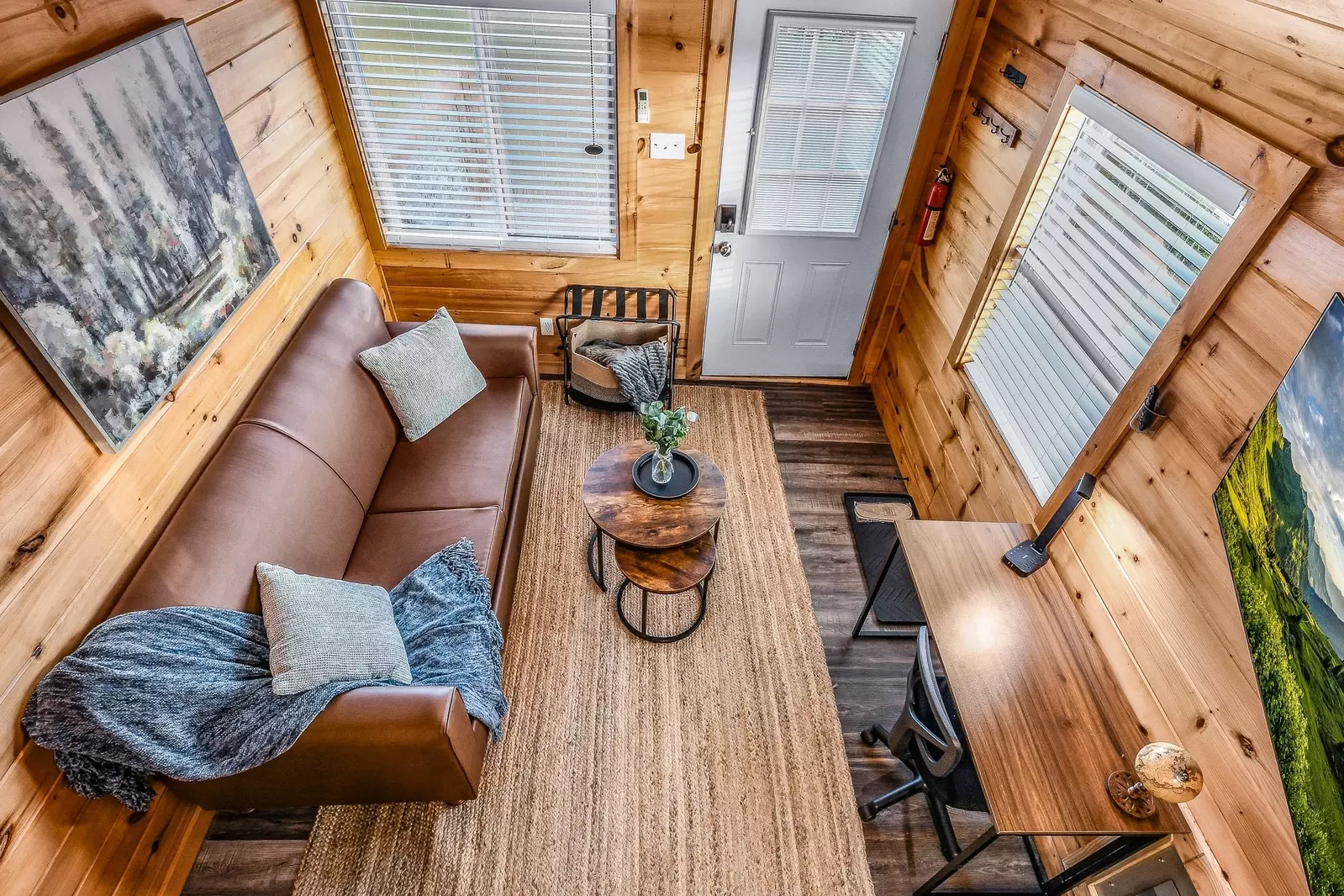 Grove 20 by Sojourn Lodging