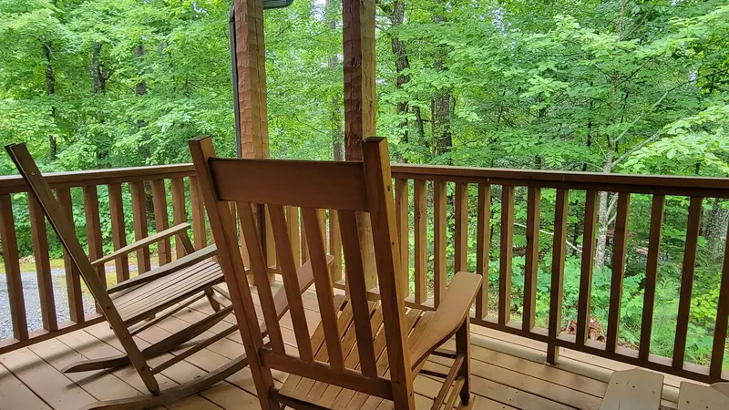 Appalachian Escape Cabin