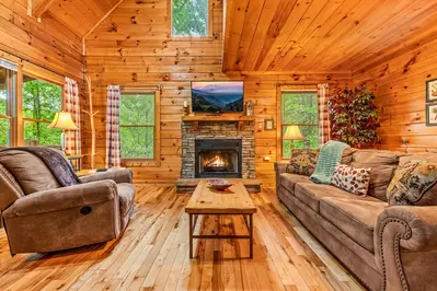 Mountain Laurel Hollow