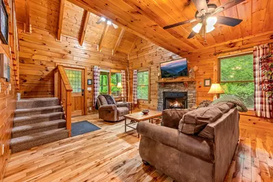 Mountain Laurel Hollow