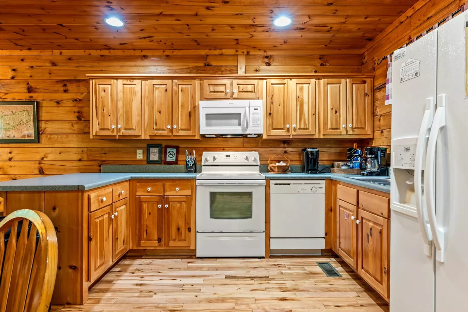 Mountain Laurel Hollow