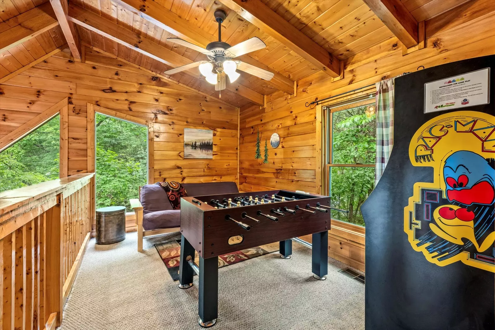 Mountain Laurel Hollow