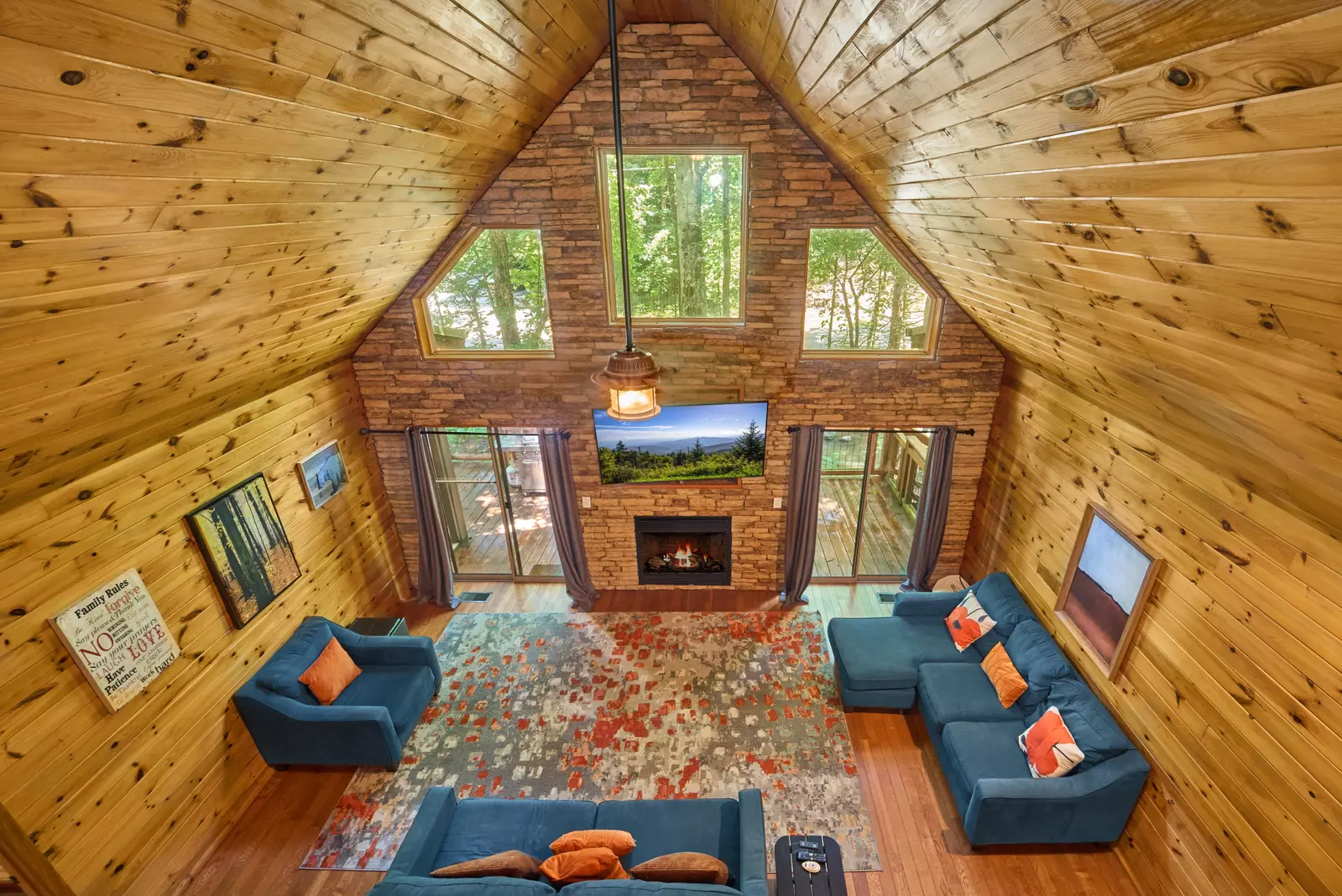 Property image, Interior, of Shady Creek