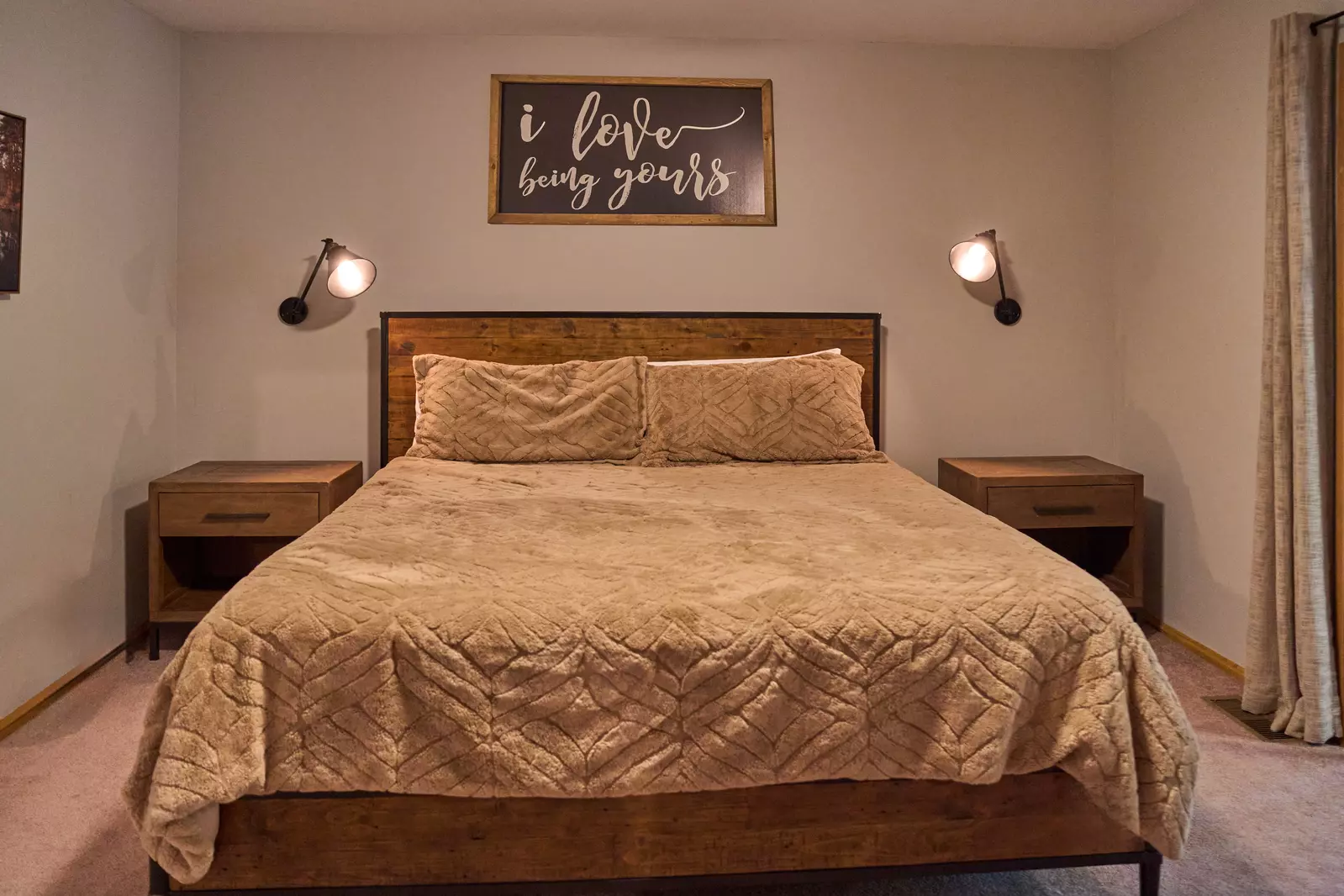 Property image, Interior, of Shady Creek