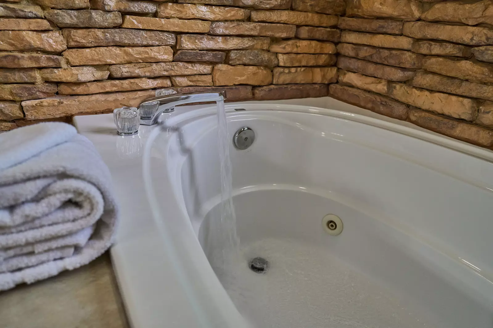Property image, Interior, of Shady Creek