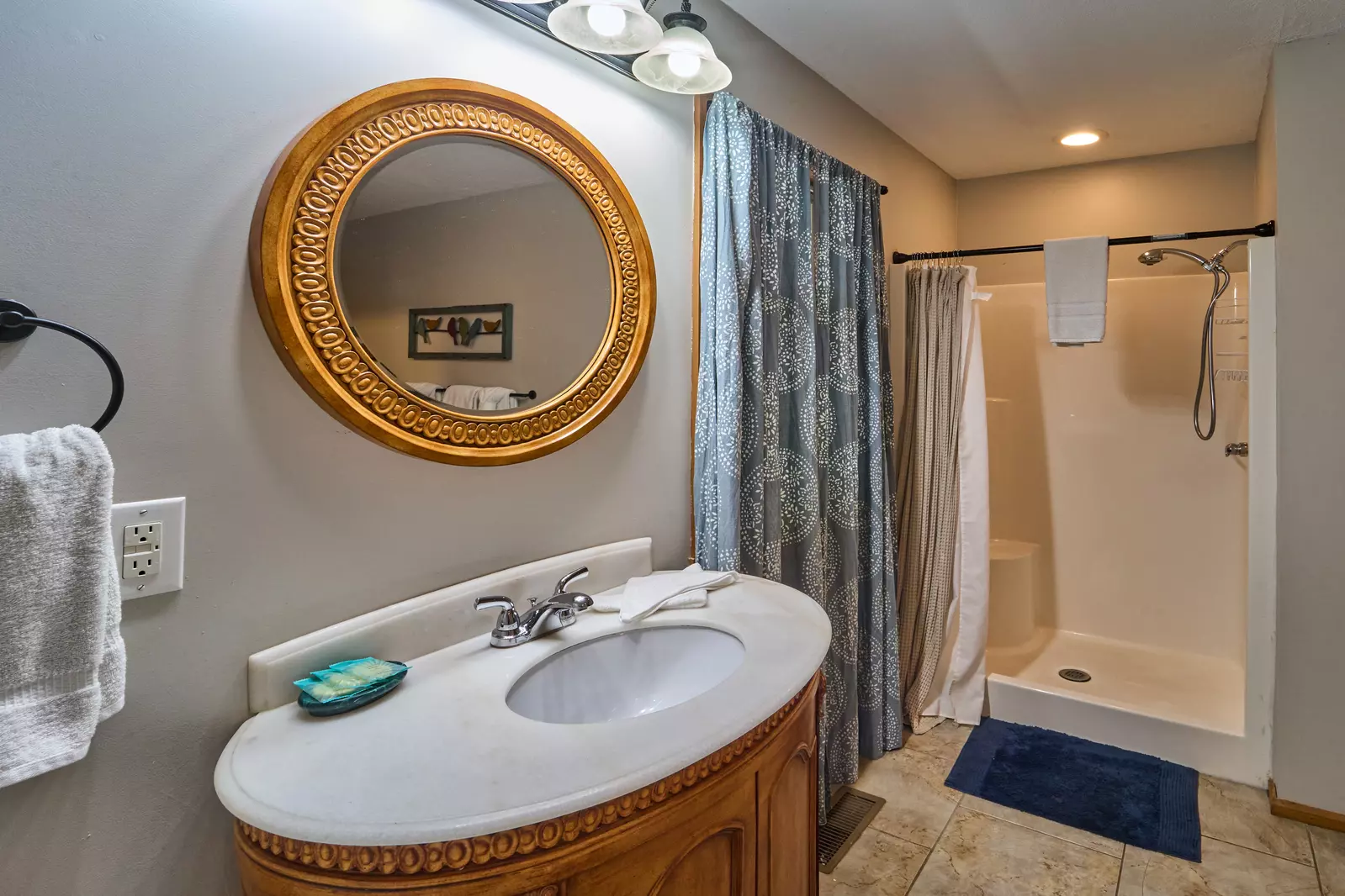 Property image, Interior, of Shady Creek