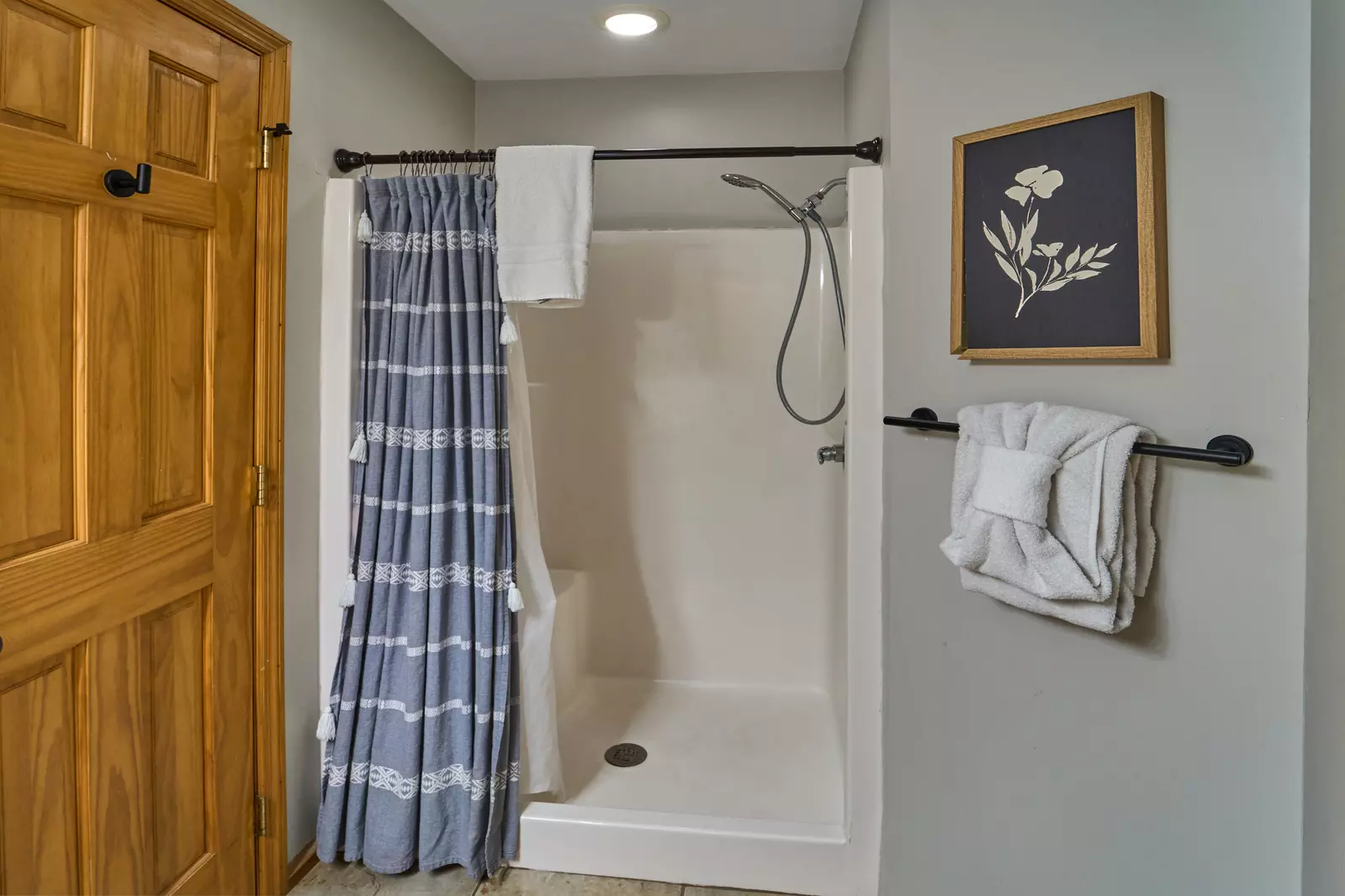 Property image, Interior, of Shady Creek