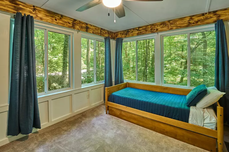 Property image, Interior, of Shady Creek