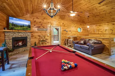 Property image, Interior, of Finders Keepers