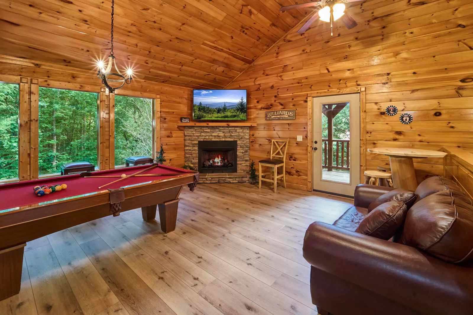 Property image, Interior, of Finders Keepers