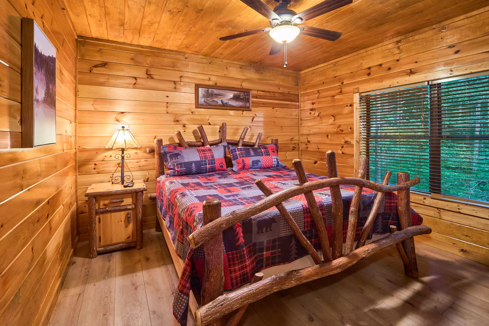 Property image, Interior, of Finders Keepers