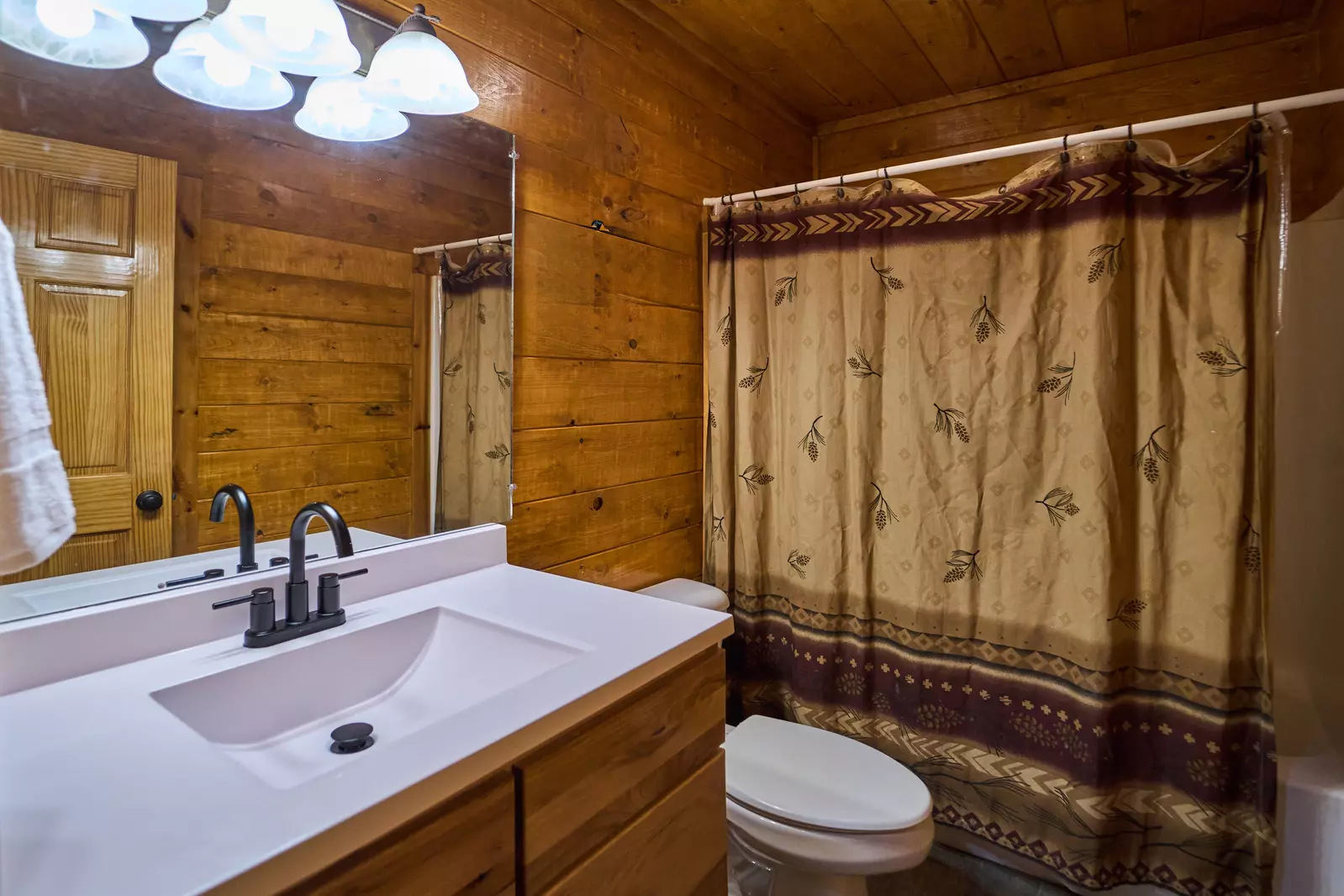 Property image, Interior, of Finders Keepers