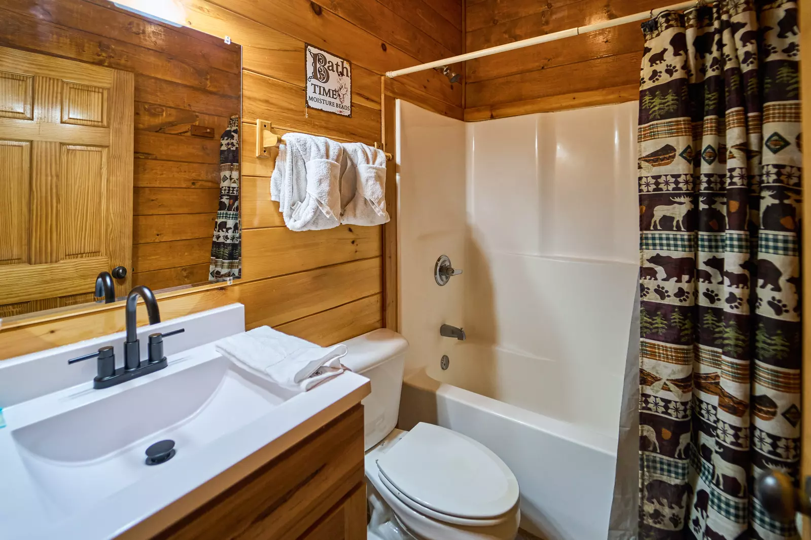 Property image, Interior, of Finders Keepers