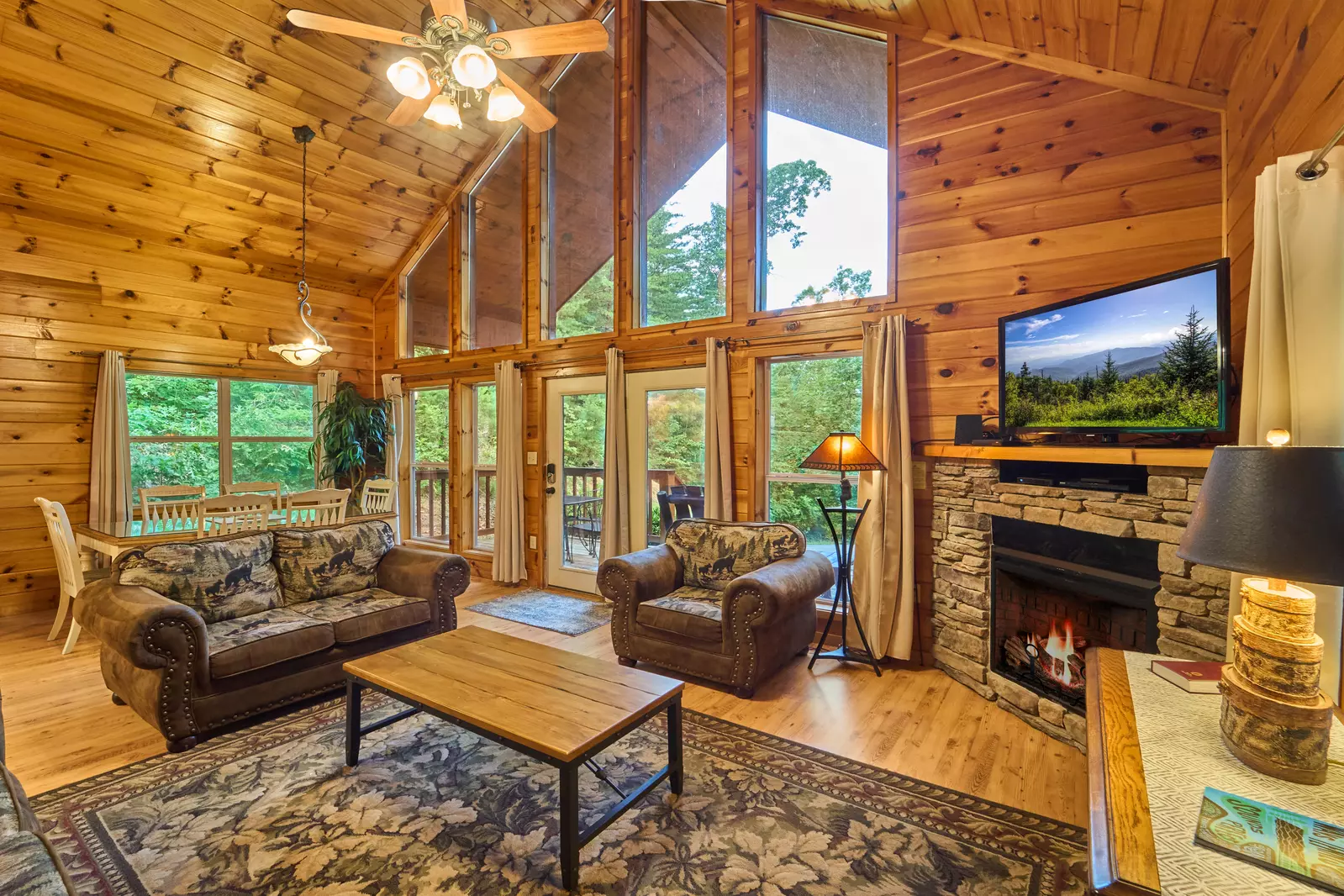 Property image, Interior, of A Slice of Heaven